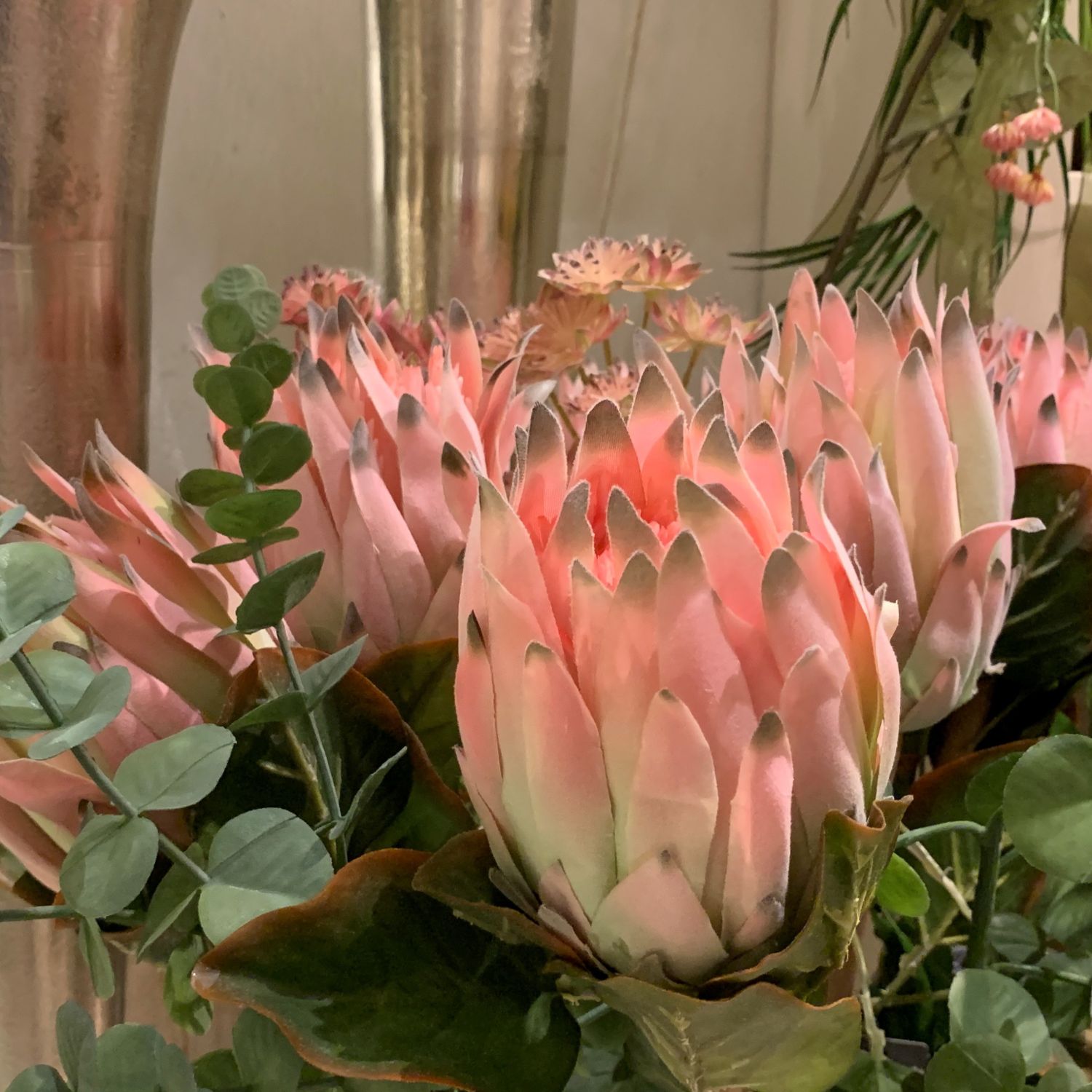 Queen Protea ca. 58 Kunstblumen / pink Pflanzen cm